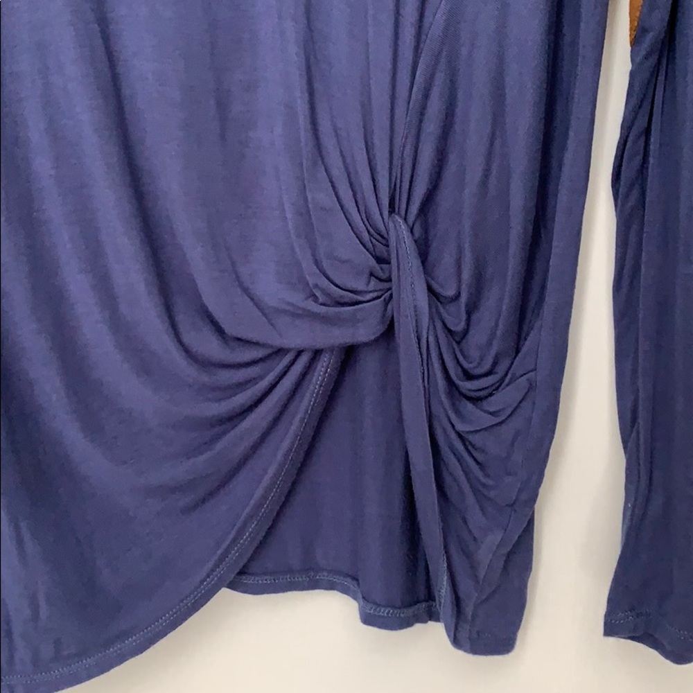 Goldspark Tunic - Picture 2 of 4
